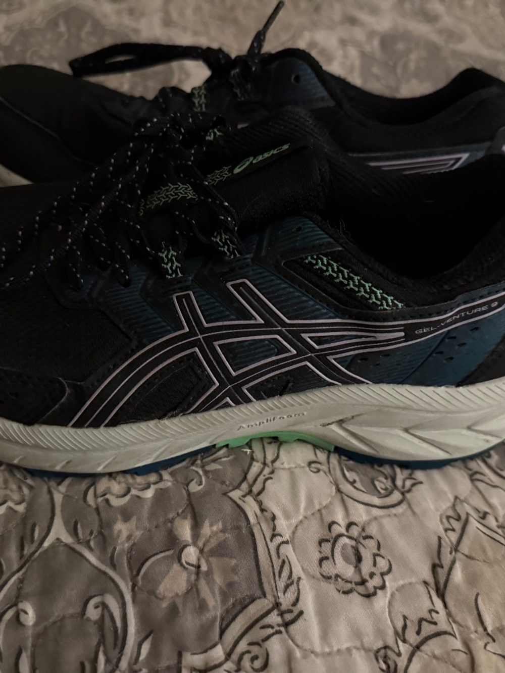 ASICS GEL-Venture 9 sneakers